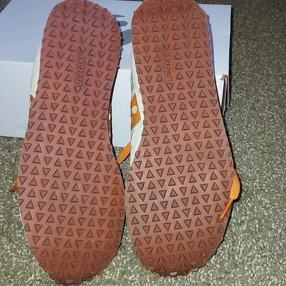 Saucony DXN Trainer Running Shoes - Picture 4 of 6